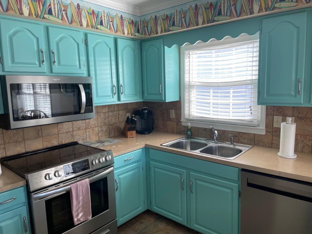 Beach Breeze 3, Pet Friendly, Walking Distance To Atlantic Ocean Free Parking Myrtle Beach Bagian luar foto
