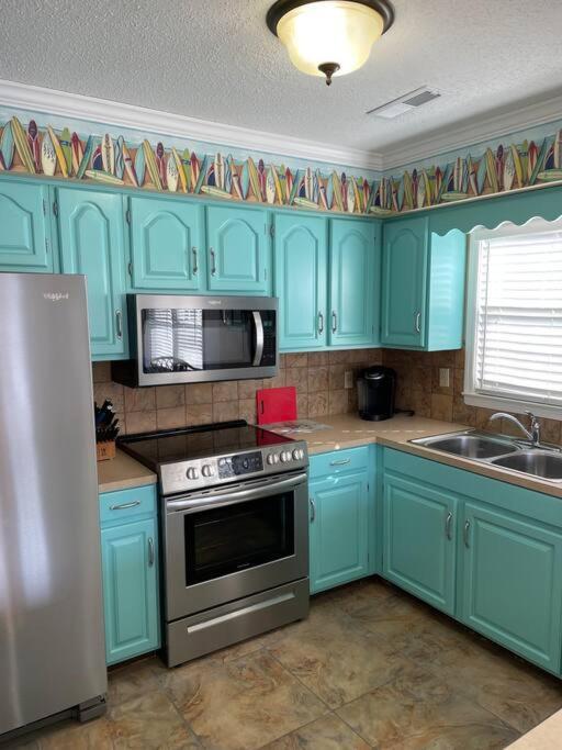 Beach Breeze 3, Pet Friendly, Walking Distance To Atlantic Ocean Free Parking Myrtle Beach Bagian luar foto