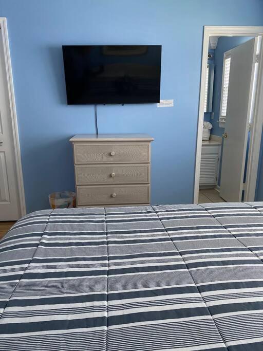 Beach Breeze 3, Pet Friendly, Walking Distance To Atlantic Ocean Free Parking Myrtle Beach Bagian luar foto