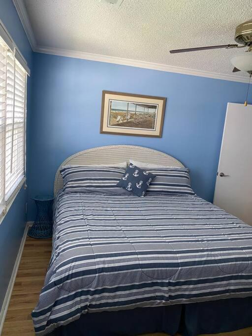 Beach Breeze 3, Pet Friendly, Walking Distance To Atlantic Ocean Free Parking Myrtle Beach Bagian luar foto